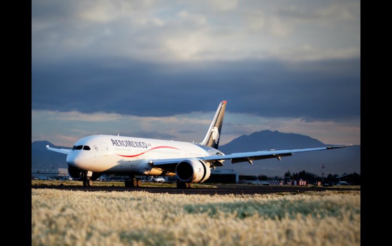 La aerolínea y el sindicato reiteran que seguirán buscando acuerdos que permitan ofrecer a los sobrecargos las mejores oportunidades. NTX / ARCHIVO