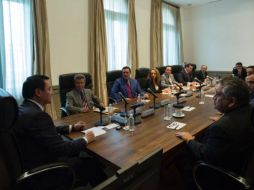 Los integrantes de la Comisión de Seguimiento al proceso electoral se reunió con Osorio Chong en las instalaciones de la Segob. TWITTER / @osoriochong