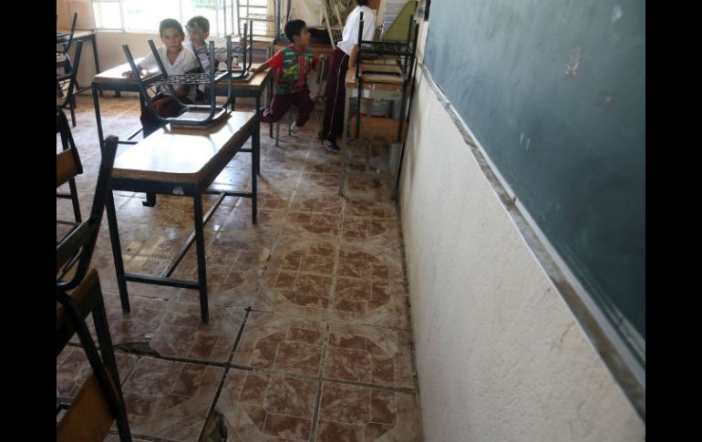 Los trabajos abarcan desde el rescate de baños y aulas, impermeabilización, instalaciones y suministros eléctricos. EL INFORMADOR / ARCHIVO