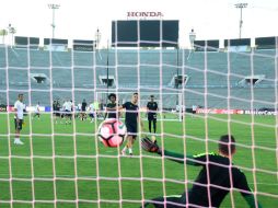 Práctica de los amazónicos previa al juego de hoy contra los ecuatorianos. AP / F. Brown