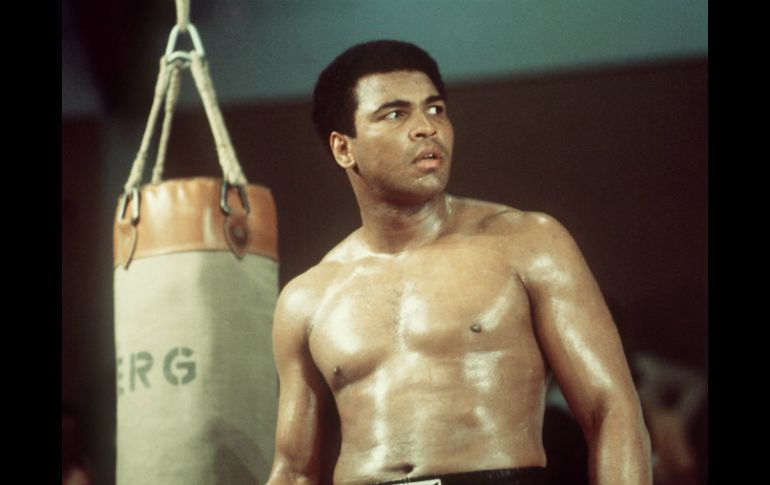 Ali estaba retirado del boxeo desde 1981 y llevaba años luchando contra la enfermedad de Parkinson. EFE / ARCHIVO