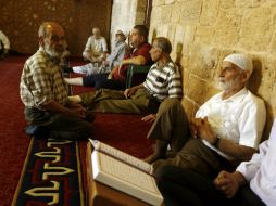 El ayuno durante el Ramadán es uno de los cinco pilares del Islam; el mes concluye con una fiesta de tres días. AFP / J. Eid