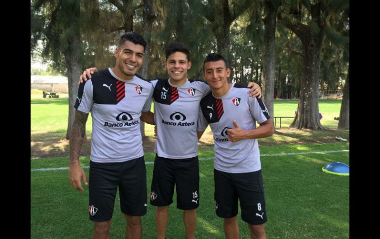 El colombiano regresa tras una semana en su país; los mexicanos, por su participación con el Tri. TWITTER / @atlasfc