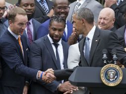 Obama reconoció la grandeza del futuro miembro del Salón de la Fama. EFE / M. Reynolds