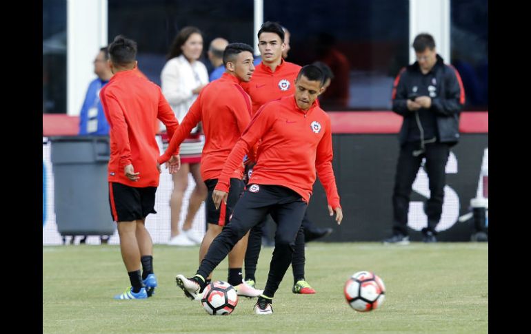 Alexis Sánchez. El delantero chileno en el Estadio Gillete de Foxborough. EFE / M. Dueñas