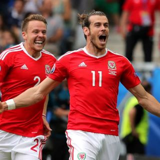 Gales debuta en la Euro con triunfo ante Eslovaquia
