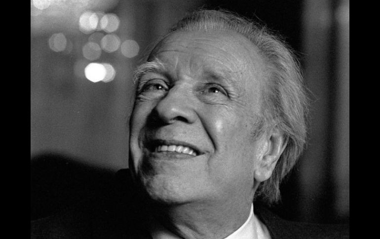 Borges, nacido el 24 de agosto de 1899, es leído tanto en su país natal como en el mundo entero. EFE / ARCHIVO