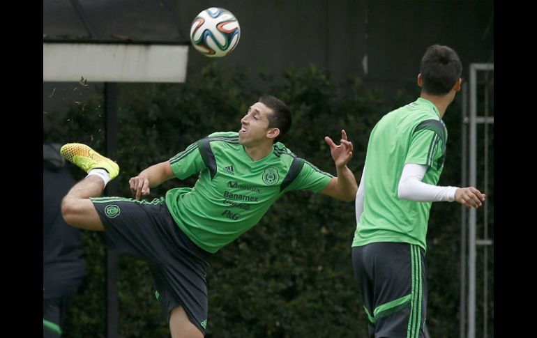 Héctor Herrera. El jugador del Porto es pieza clave en la estrategia de Juan Carlos Osorio. EFE / ARCHIVO