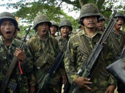 Desde marzo, el Ejército filipino ha lanzado sin éxito varias ofensivas para tratar de encontrar a los rebeldes. AP /