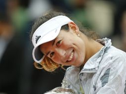 Garbiñe Muguruza es la actual campeona del torneo Roland Garros en la rama femenil. AP / ARCHIVO