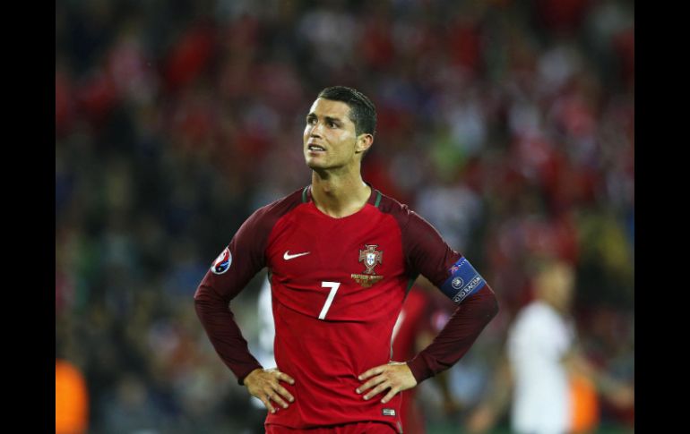 Ronaldo falló un penal ante Austria que pudo haberle dado la victoria a Portugal. EFE / M. Lopes