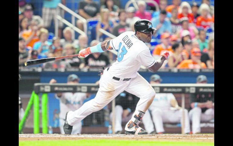 Marcell Ozuna. El dominicano pegó un cuadrangular de tres carreras en el sexto episodio. AP /