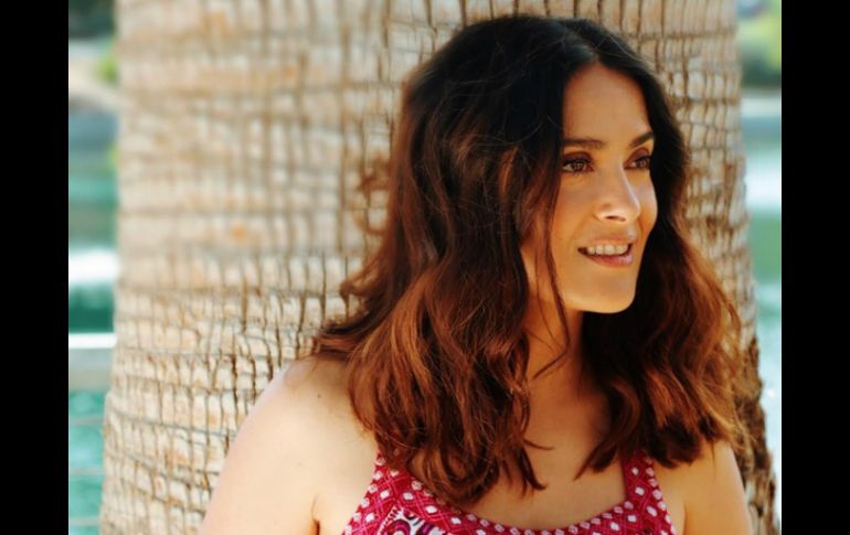 Salma Hayek asegura que las personas deben convertirse en su propio arte. INSTAGRAM / salmahayek