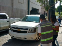 Dos camionetas Suburban fueron parte de los vehículos sancionados. EL INFORMADOR / M. Muñoz