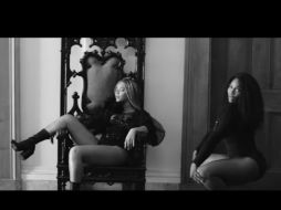 La imagen de ambas se muestra en blanco y negro con una alta dosis de sensualidad. YOUTUBE / beyoncevevo