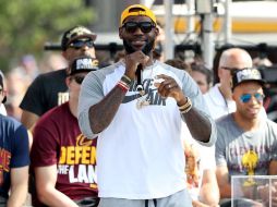 LeBron James prefiere dejar de ir a Juegos Olímpicos y descansar en EU. AP / M.Lawrie