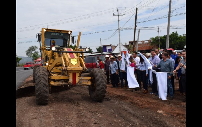 En la modernización del camino Santa Fe al entronque con la carretera Guadalajara-Zapotlanejo se invertirán 450 MDP. ESPECIAL / SCT Jalisco