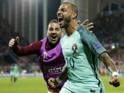 Ricardo Quaresma celebra el gol que le dio el triunfo a Portugal. AP / F. Augstein