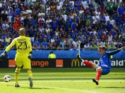 Francia desperdició numerosas ocasiones hasta que Griezmann niveló el marcador al minuto 58. EFE / CJ. Gunther