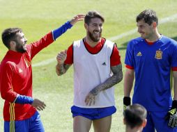 España es el equipo que más disparos a gol tiene en el torneo, mientras que Italia llega poco al arco. EFE / J. Martín