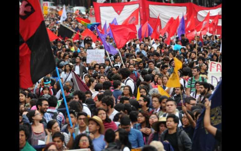 La SSP despliega un operativo con tres mil 125 policías durante las movilizaciones convocadas para este domingo. EFE / ARCHIVO