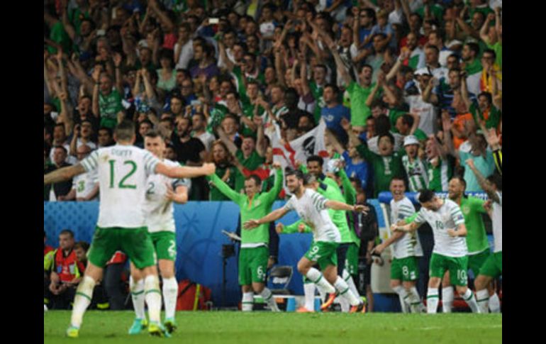 La alcaldesa destaca que desean agradecer el comportamiento positivo y agradable de los aficionados irlandeses. AP / ARCHIVO