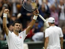 Esta victoria le da a Djokovic el tercer lugar en solitario en la lista histórica de triunfos consecutivos en Grand Slam. AP / B. Curtis