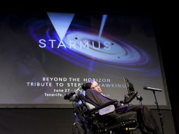 Stephen Hawking afirma que se debe continuar viajando al espacio, ya que de ello depende el futuro de la humanidad. EFE / R. de la Rocha