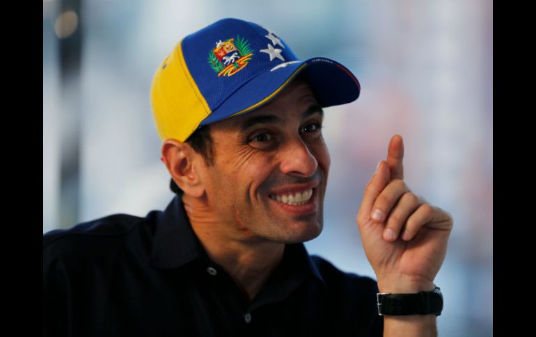 Capriles dijo estar seguro de que se recogerán más del número requerido de firmas. AP / ARCHIVO