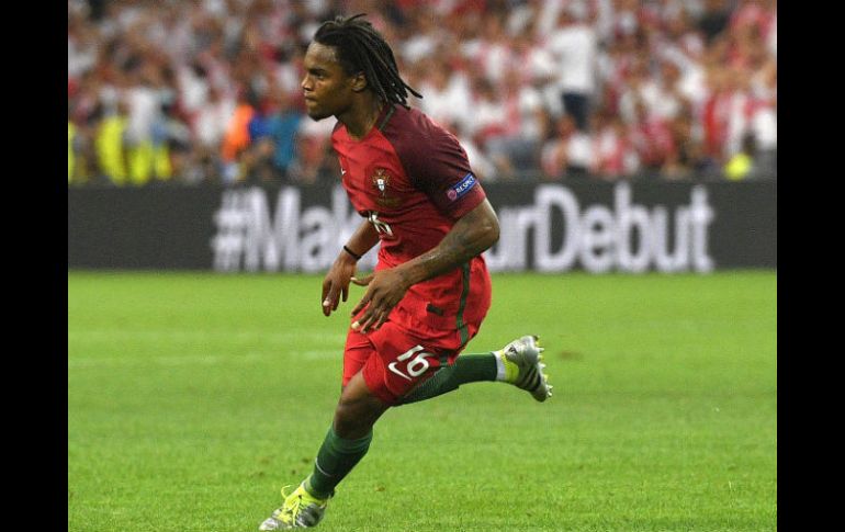 Renato Sanches anotó el gol que le dio el empate a los portugueses. AFP /  F. Leong