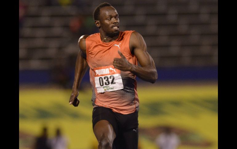 Bolt no está descartado para los Juegos de Río, pero su presencia depende ahora de una justa en Londres dentro de tres semanas. AFP / R. Makyn