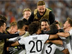 La Selección de Alemania accede a semifinales de la Eurocopa Francia 2016. EFE / V. Donev