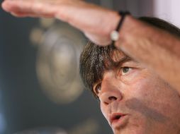 Löw confirma la baja de Sami Khedira para la semifinal, así como la despedida del resto de la Euro de Mario Gomez. AP / ARCHIVO