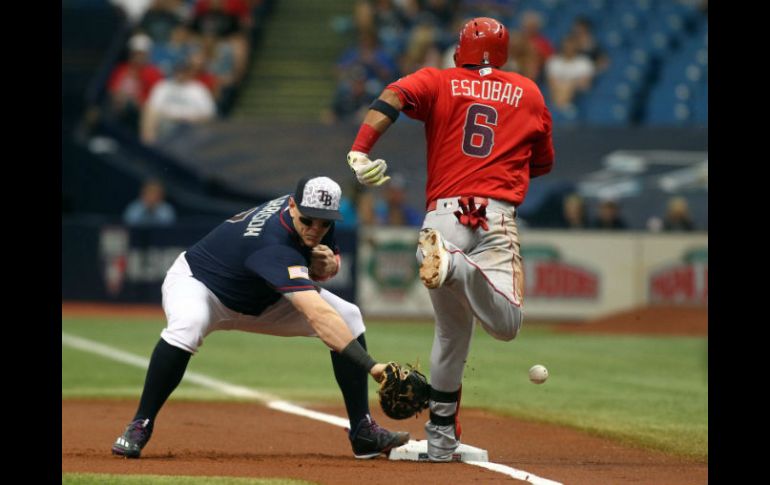 Los Ángeles cayó por 4-2 ante Mantarrayas de Tampa Bay, en el Tropicana Field. AFP / B. Blanco