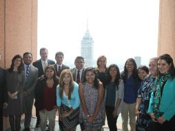 Ruiz Massieu se reunió con el grupo de estudiantes del programa 'Dreamers'. TWITTER / @SRE_mx