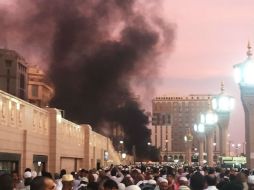 Un terrorista se hizo explotar en el segundo templo más sagrado del islam, pues alberga la tumba del profeta Mahoma. AP / N. Punasiya