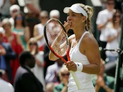 Kerber logra doblegar a la quinta clasificada, Simona Halep en 91 minutos. AP / B. Curtis