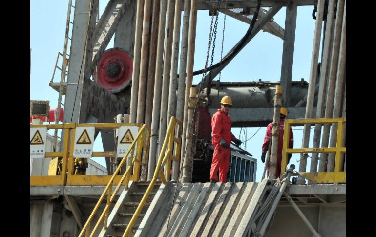 El petróleo terminó por segunda sesión consecutiva a la baja ante un incremento en la producción petrolera a nivel mundial. NTX / ARCHIVO