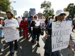 Maestros de la CNTE confirman que mantendrán los bloqueos y su plan de acción. EFE / J. Nuñez