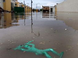 En el fraccionamiento afectado en El Salto se encuentra personal de Protección Civil realizando trabajos. EL INFORMADOR / ARCHIVO