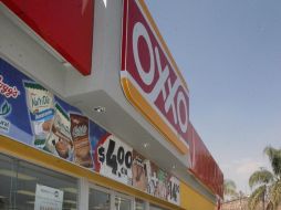 Actualmente, Femsa cuenta con alrededor de dos mil 500 tiendas de Oxxo junto a una gasolinera. EL INFORMADOR / ARCHIVO