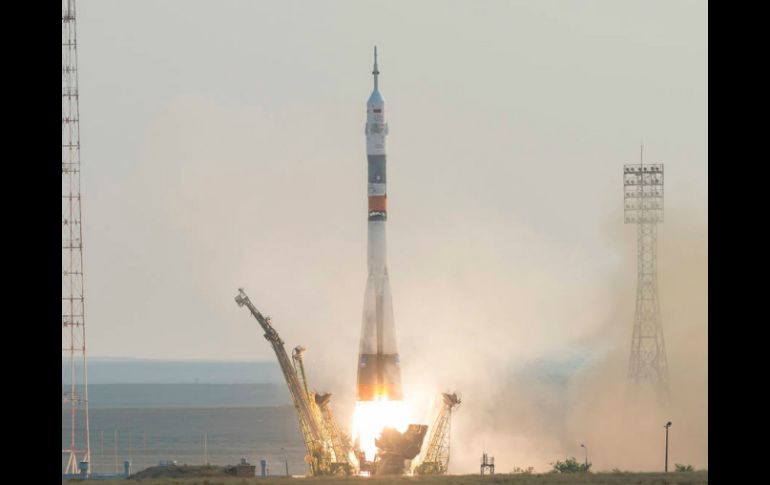 La nave fue lanzada desde el complejo espacial operado por Rusia en Baikonur, Kazajistán. ESPECIAL / www.nasa.gov