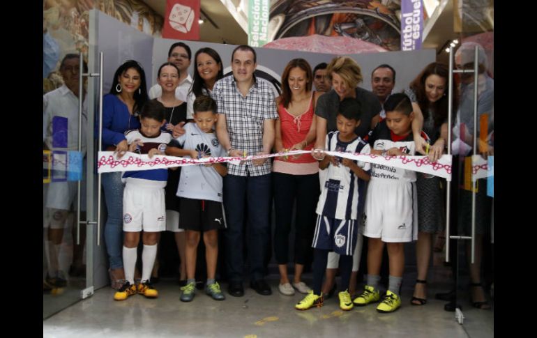 Cuauhtémoc Blanco asistió a la inauguración de 'Futbol, un juego inteligente', en el museo del Papalote de Cuernavaca. TWITTER / @CuernavacaGob