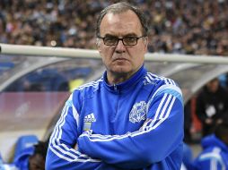 Marcelo Bielsa firmó su contrato el miércoles, y deja su cargo tan sólo 48 horas después. AFP / F. Fife