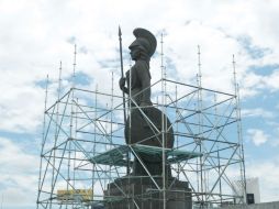 Estructuras rodean el monumento para el análisis. EL INFORMADOR / F. Atilano