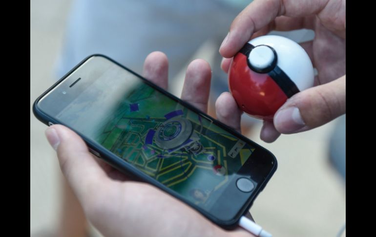 Distintas autoridades han pedido tener precaución a los usuarios de Pokémon Go. AFP / J. Lago