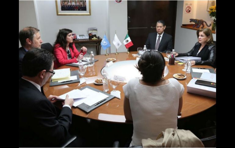 Arely Gómez, procuradora General de la República, recibió a Jan Jarab, representante en México de la ONU para los derechos humanos. TWITTER / @ArelyGomezGlz