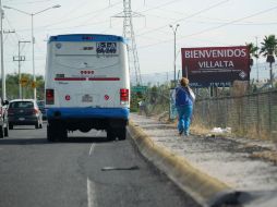 Ante la peligrosidad de la zona, se analiza que una de las banquetas sea destinada a los ciclistas. EL INFORMADOR / M. Vargas