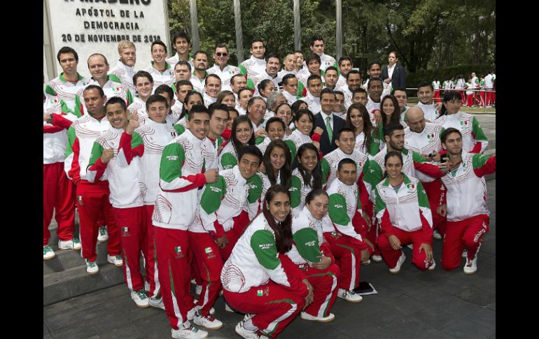 La empresa de quien benficiará a los atletas apoyará en gastos de viáticos para ellos y sus entrenadores. MEXSPORT / ARCHIVO