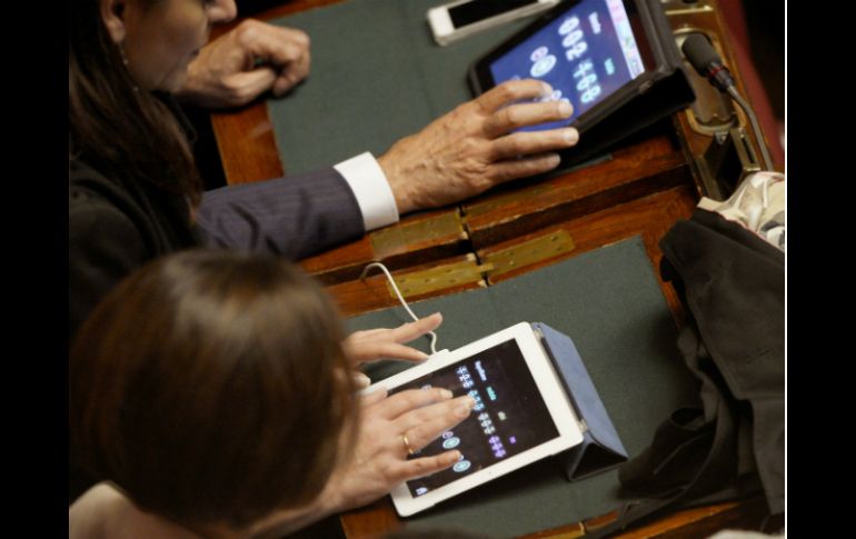 La ventaja del uso del Internet es que los documentos obtenidos pueden utilizarse en diferentes dispositivos. AFP / ARCHIVO